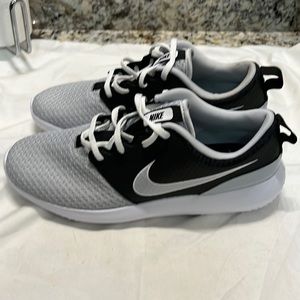 Nike Roshe G Golf Shoes NWOT